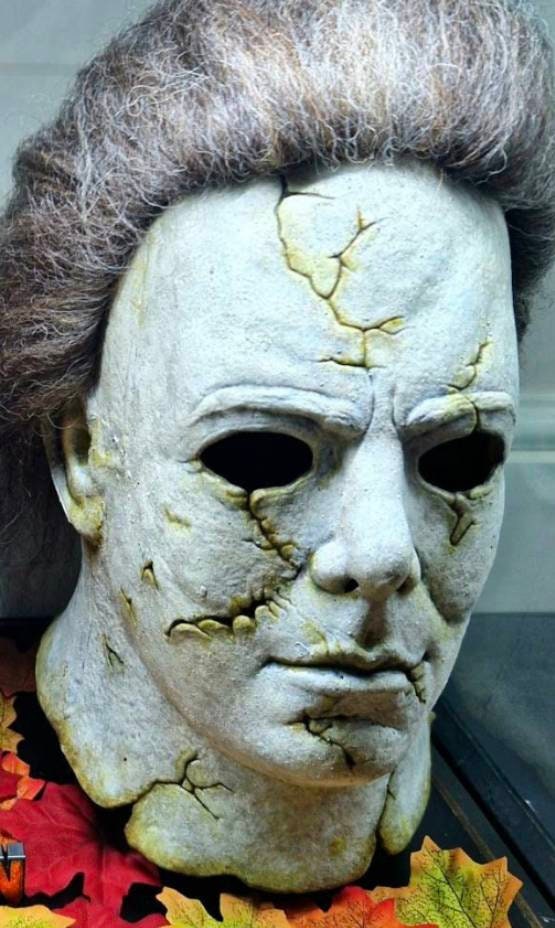 Lurker '22 latex mask